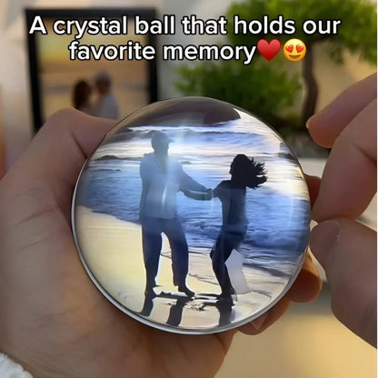 Unleash Your Imagination with the 3D Video Crystal Ball DIY Memory Art Glass Ball Lamp - 2.7-Inch Screen & 4GB Video Player for Unforgettable Gifts!